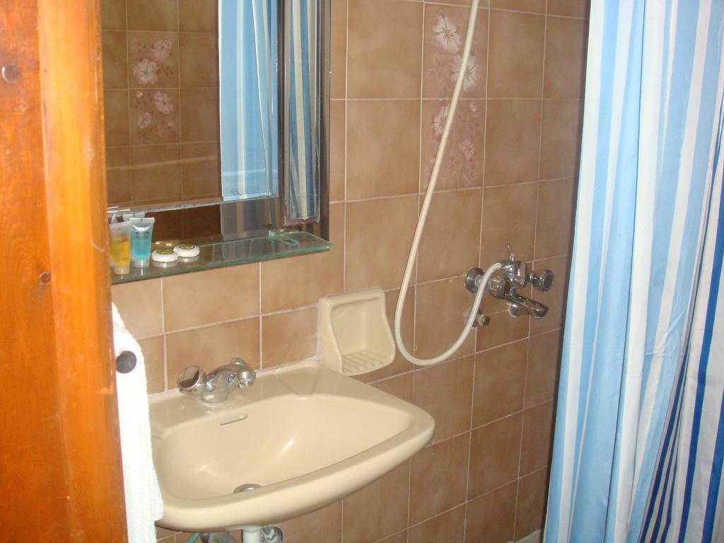 Omiros Hotel Faliraki Ruang foto